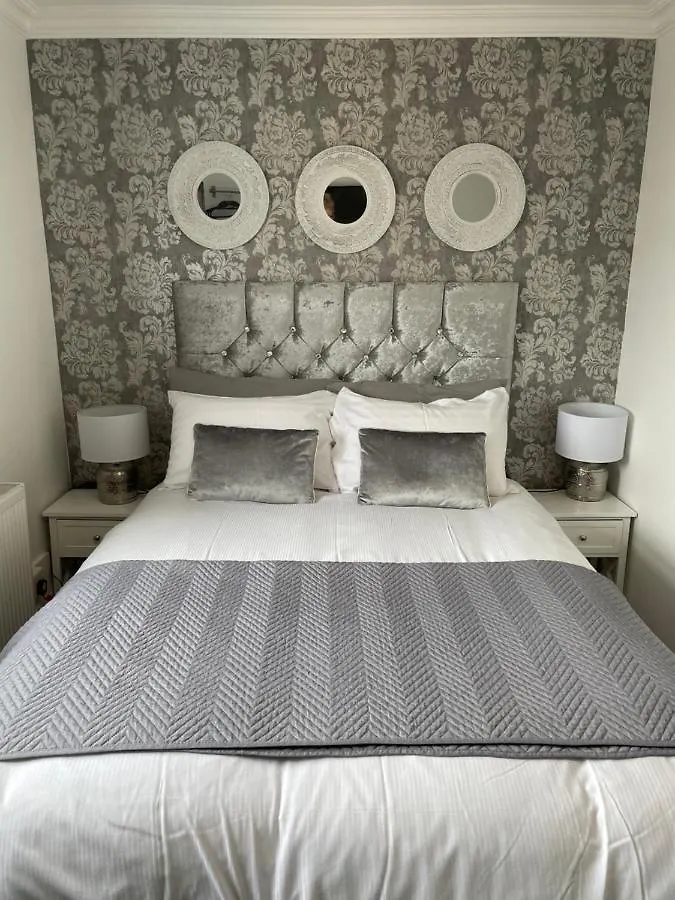Sandford Promenade Blackpool Hotel